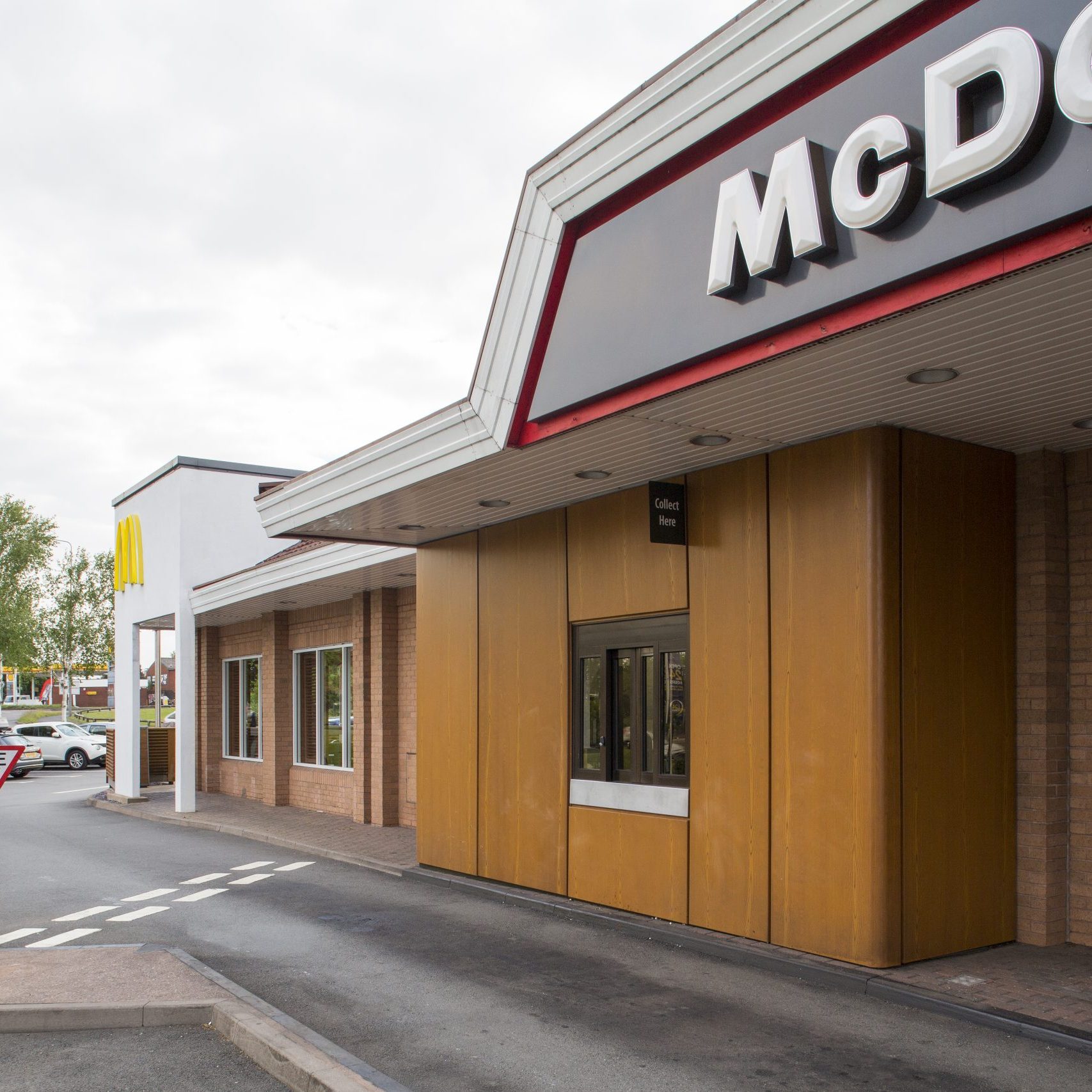 McDonald’s Restaurant, Cannock – Murray &amp; Willis